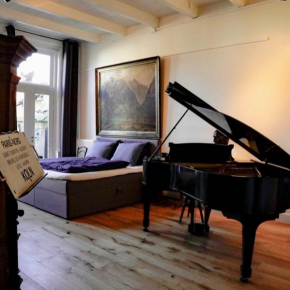 Luxe monumenten pand aan de haven 10 personen 5 slaapkamers